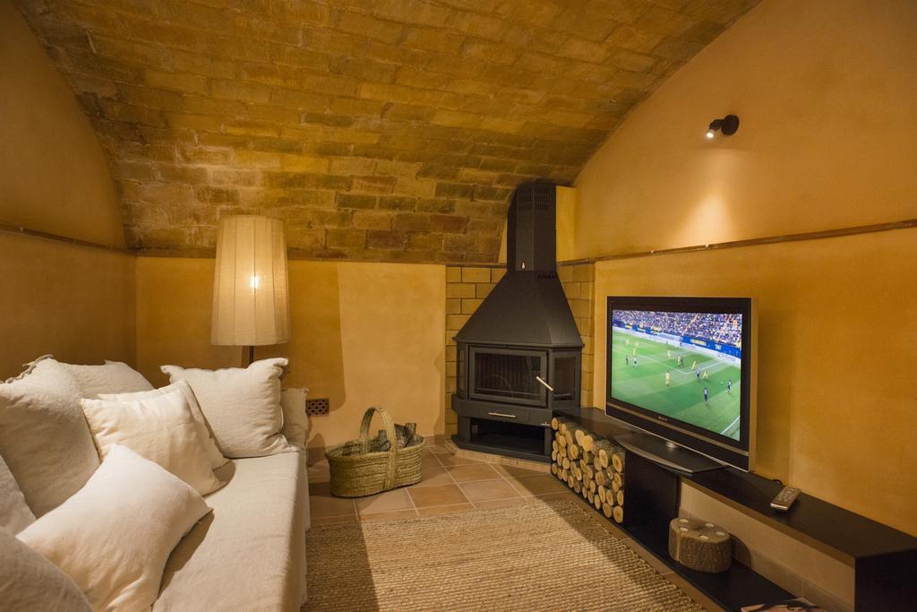 Ca La Maria De Siurana Casa Mas Estudio-Suite Экстерьер фото